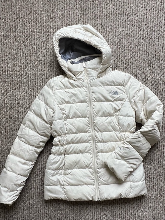 The North Face Jackets & Blazers - The North Face Women's Cream Quilted Hooded Puffer Jacket